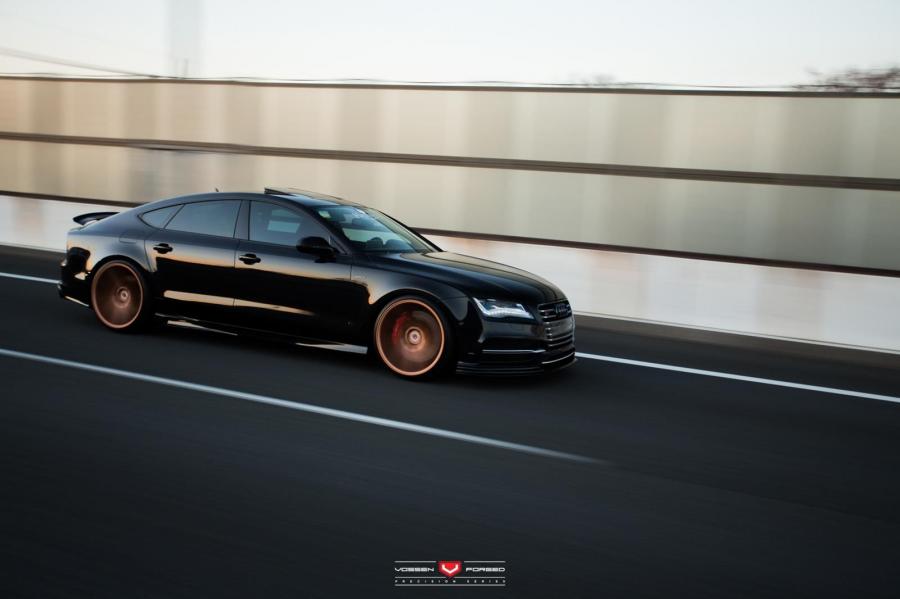  Audi RS7 Sportback on Vossen Wheels 2015 года  (фото 6 из 10)